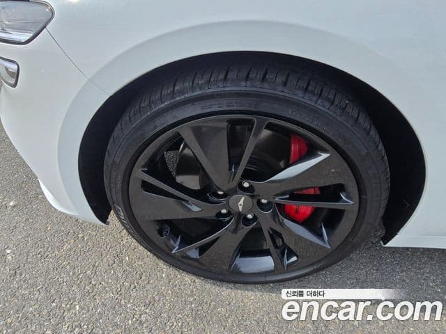 Genesis G70 2023 — ფოტო 6/20
