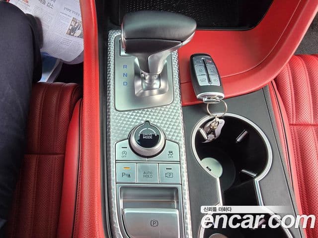 Genesis G70 2023 — ფოტო 16/20