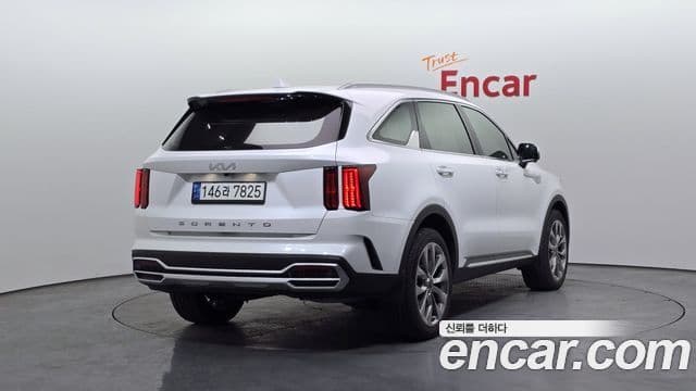 Kia Sorento 2021 — ფოტო 2/20