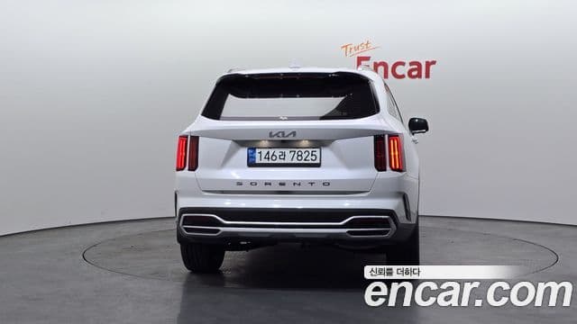 Kia Sorento 2021 — ფოტო 4/20