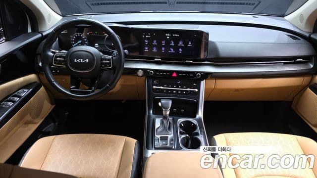 Kia Carnival 2021 — Фото 7/20