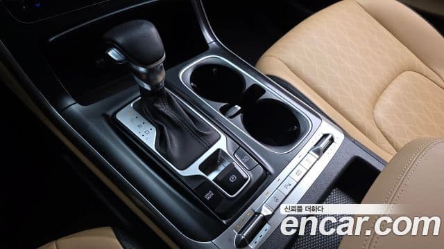Kia Carnival 2021 — Фото 9/20