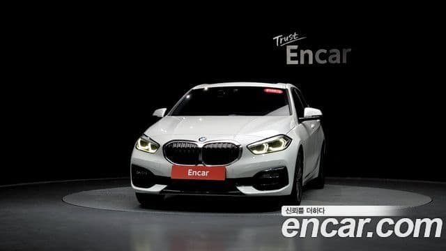 BMW 1 Series 2021 — Şəkil 3/20