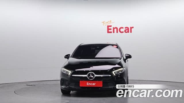 Mercedes-Benz A-Class 2022 — ფოტო 3/20