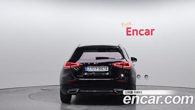 Mercedes-Benz A-Class 2022 — ფოტო 4/20