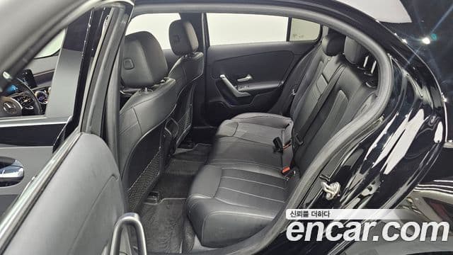 Mercedes-Benz A-Class 2022 — ფოტო 12/20