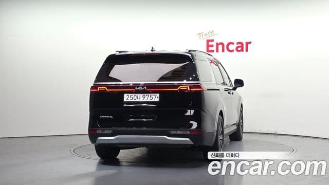 Kia Carnival 2023 — Şəkil 4/20