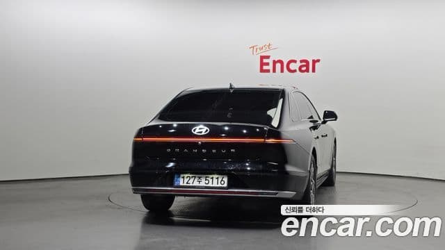 Hyundai Grandeur Hybrid 2023 — Şəkil 13/20