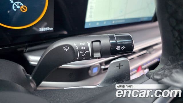 Hyundai Grandeur Hybrid 2023 — Şəkil 18/20