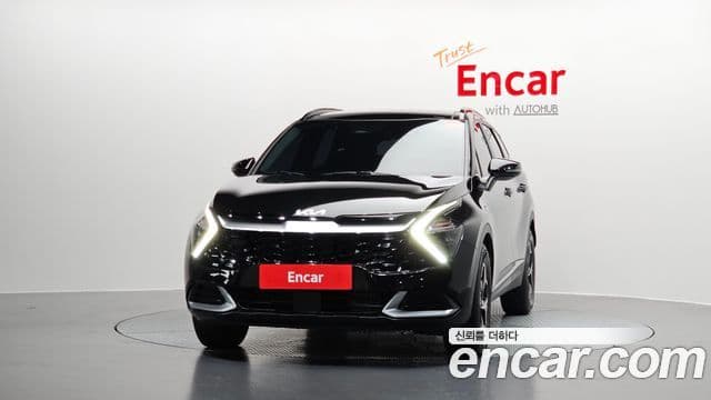 Kia Sportage 2023 — ფოტო 3/20