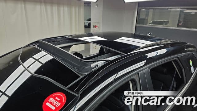 Kia Sportage 2023 — ფოტო 19/20