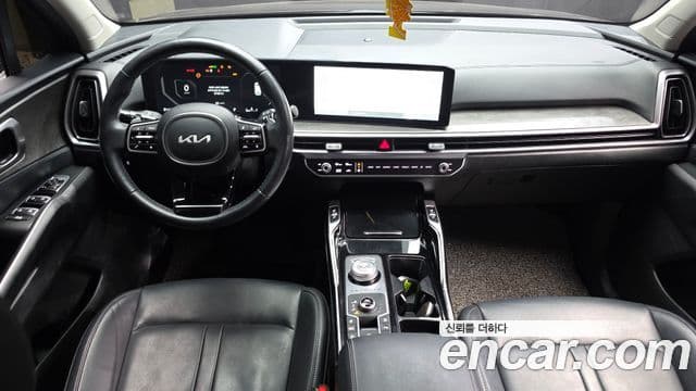 Kia Sorento 2023 — ფოტო 7/20