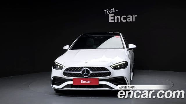 Mercedes-Benz C-Class 2022 — ფოტო 15/20