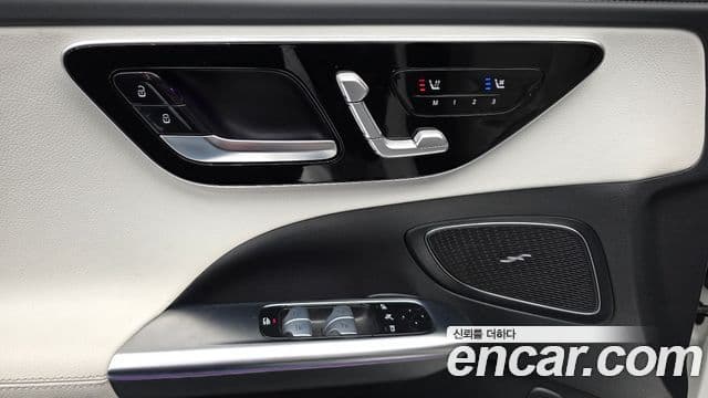 Mercedes-Benz C-Class 2022 — ფოტო 14/20