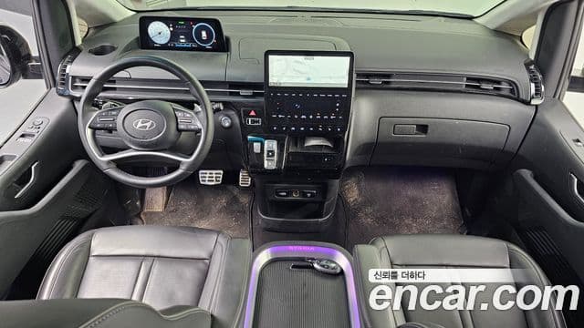 Hyundai Staria 2024 — ფოტო 7/20