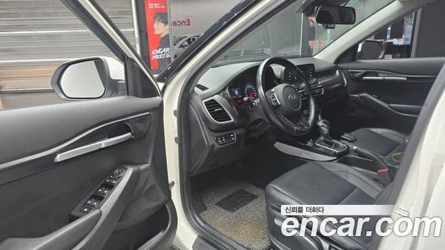 Kia Seltos 2020 — Şəkil 11/20