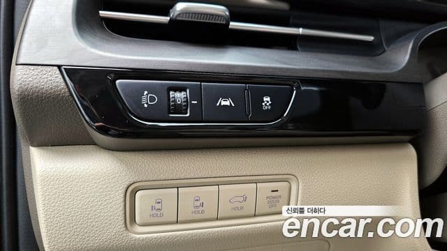 Kia Carnival 2022 — Şəkil 19/20