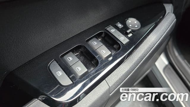 Kia Sportage 2024 — Фото 14/20