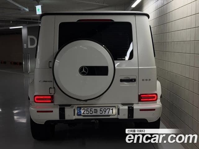 Mercedes-Benz G-Class 2021 — Photo 9/11