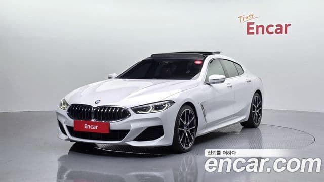 BMW 8 Series 2020 — Şəkil 1/20
