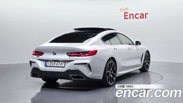 BMW 8 Series 2020 — Şəkil 2/20