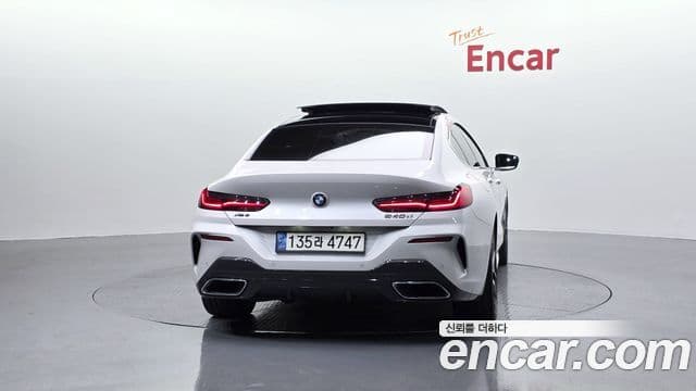 BMW 8 Series 2020 — Şəkil 4/20