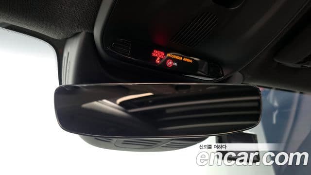 Volvo XC40 2020 — фото 20 из 20