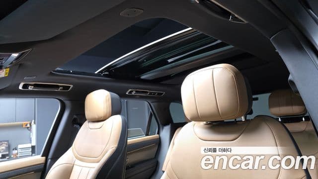 Land Rover Range Rover Sport 2025 — ფოტო 18/20