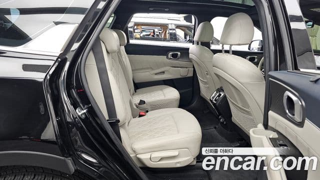 Kia Sorento 2022 — ფოტო 12/20