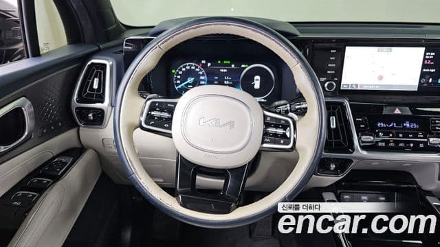 Kia Sorento 2022 — ფოტო 13/20