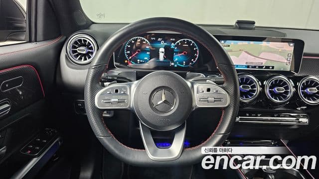 Mercedes-Benz GLB-Class 2020 — Şəkil 13/20