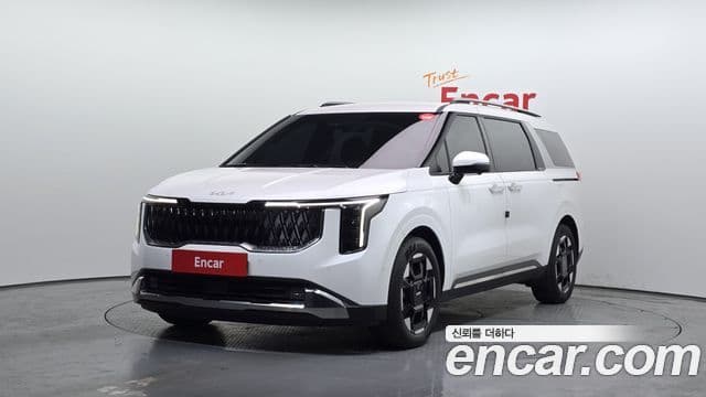 Kia Carnival 2024 — ფოტო 1/20