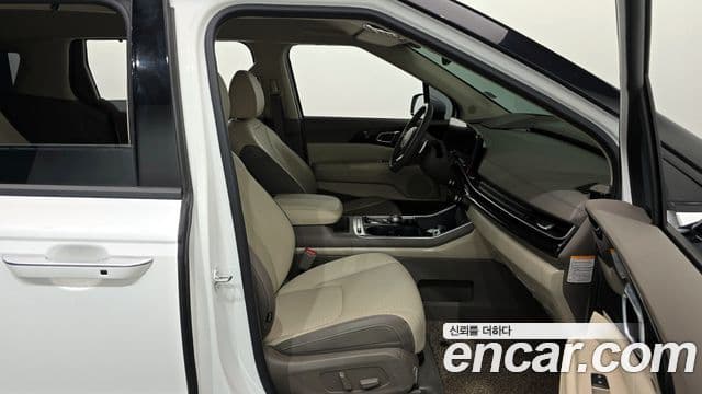 Kia Carnival 2024 — ფოტო 11/20