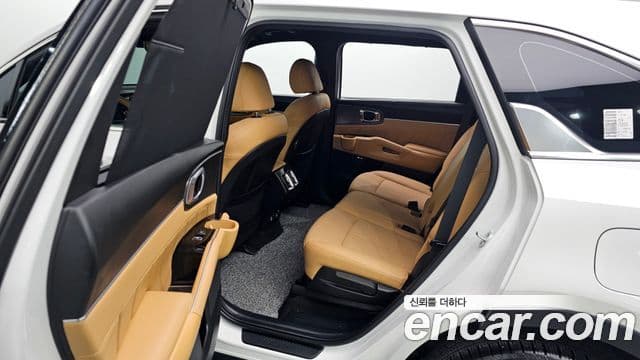 Kia Sorento 2022 — Şəkil 12/20