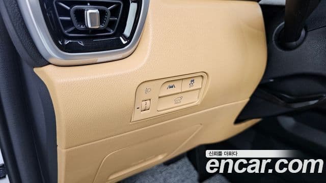 Kia Sorento 2022 — Şəkil 17/20