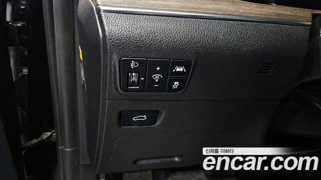 Kia K5 2020 — Photo 12/20