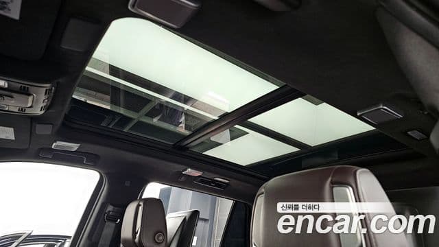 Cadillac Escalade 2022 — Şəkil 19/20