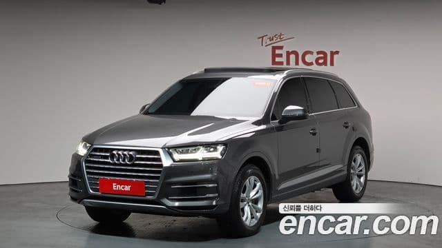 Audi Q7 2019 — Şəkil 11/20