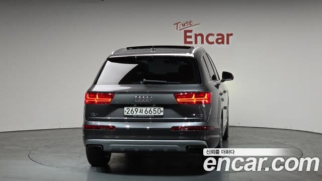 Audi Q7 2019 — Şəkil 4/20