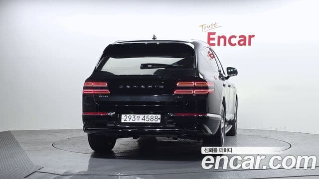 Genesis GV80 2020 — ფოტო 4/20