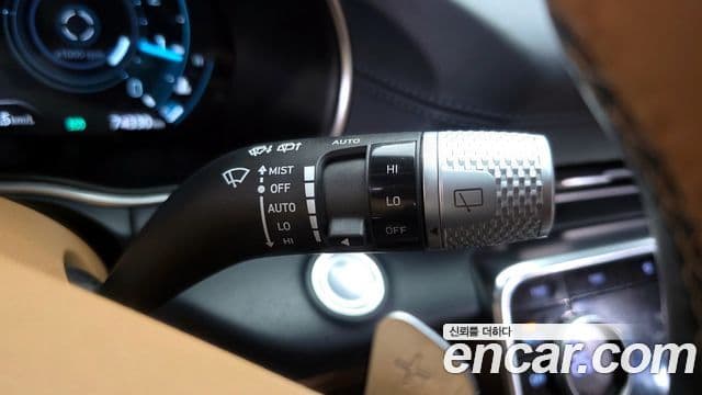 Genesis GV80 2020 — ფოტო 19/20