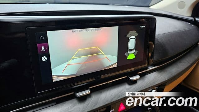 Kia Carnival 2021 — Фото 14/20
