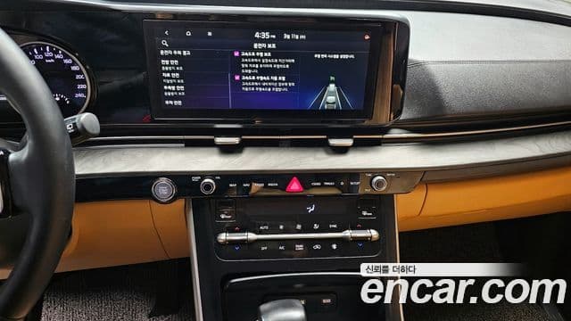 Kia Carnival 2021 — Фото 15/20