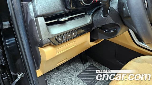 Kia Carnival 2021 — Фото 16/20