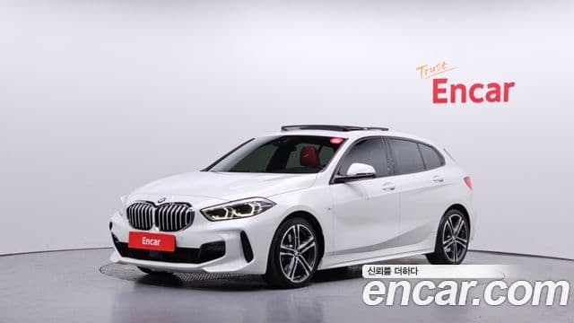 BMW 1 Series 2021 — ფოტო 1/20