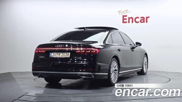 Audi A8 2021 — ფოტო 1/20