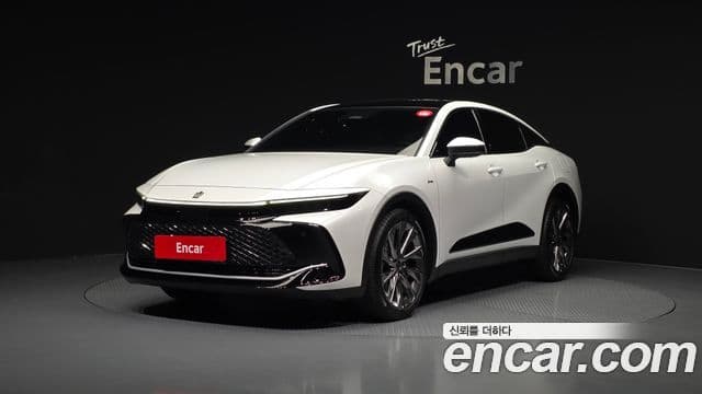 Toyota Crown Crossover 2024 — Şəkil 1/20