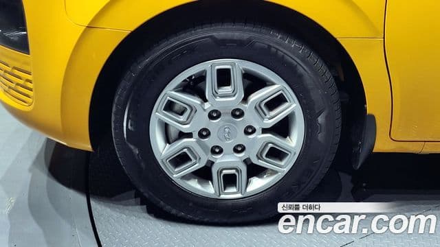 Hyundai Staria 2023 — Şəkil 5/20