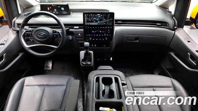 Hyundai Staria 2024 — Şəkil 7/20