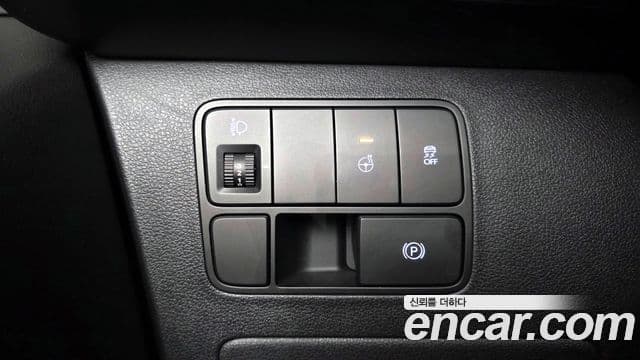 Hyundai Staria 2024 — Şəkil 16/20